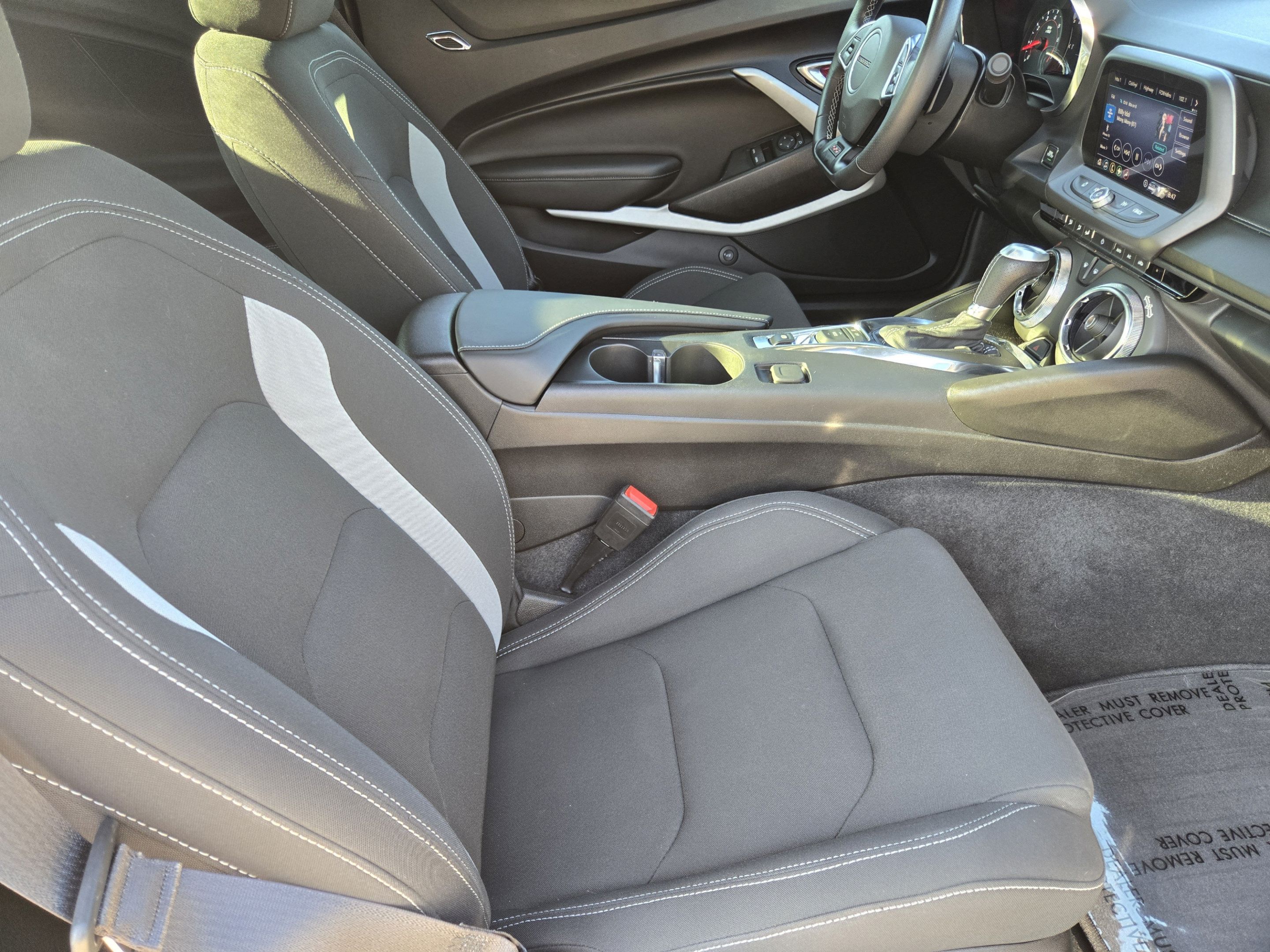 Used 2020 Chevrolet Camaro SS RWD image 10