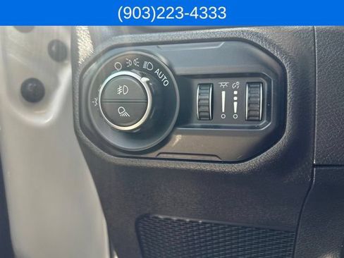 Used 2020 Jeep Gladiator Rubicon AWD/4WD image 16