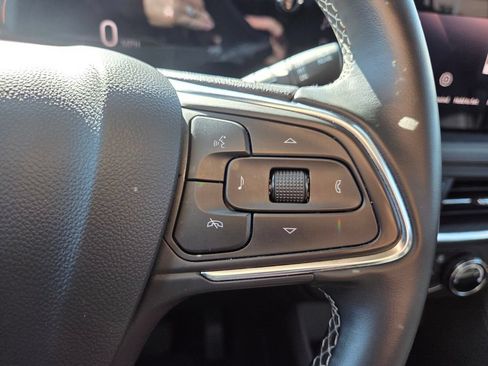 Used 2025 Buick Encore GX Preferred FWD image 14