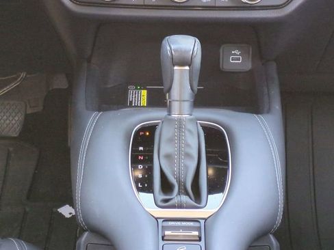 Used 2023 Honda HR-V EX-L image 20