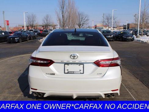 Used 2020 Toyota Camry XSE image 8
