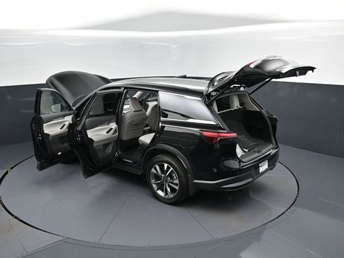 Certified 2026 INFINITI QX60 Pure w/ Cargo Package image 2
