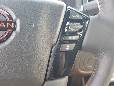 Used 2025 Nissan Frontier Pro-X w/ Pro Convenience Package image 35