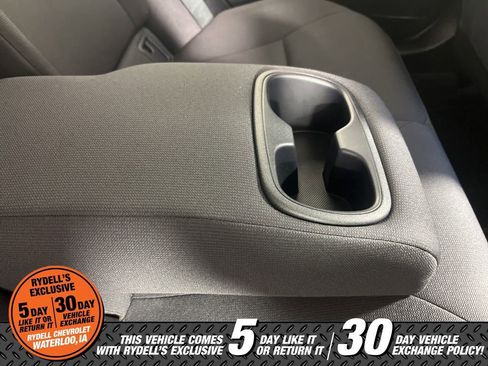 Used 2025 Toyota Corolla LE image 20