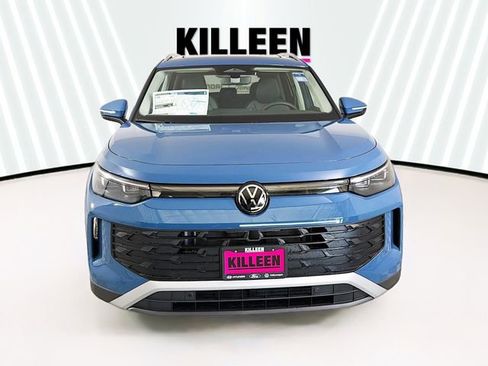 New 2026 Volkswagen Tiguan SE image 2