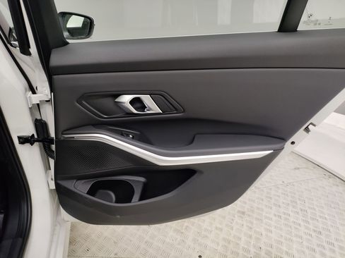 New 2026 BMW 330i Sedan w/ Convenience Package image 27