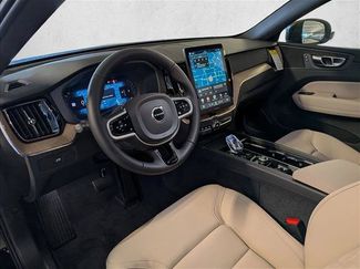 New 2026 Volvo XC60 B5 Core AWD/4WD video 3