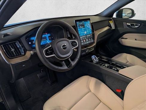 New 2026 Volvo XC60 B5 Core AWD/4WD image 3