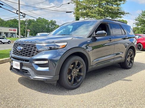 Used 2022 Ford Explorer ST-Line w/ Class IV Trailer Tow Package AWD/4WD image 4