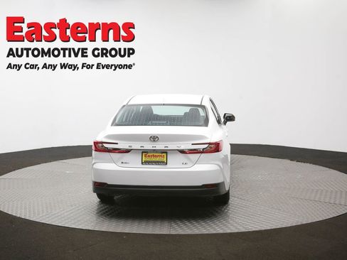 Used 2025 Toyota Camry LE FWD image 36