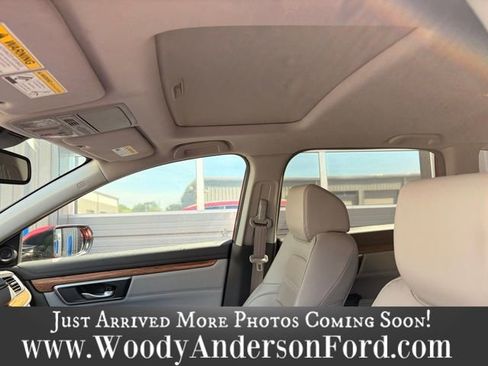 Used 2022 Honda CR-V Touring image 9