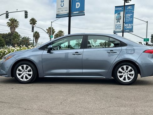 Used 2024 Toyota Corolla LE image 7