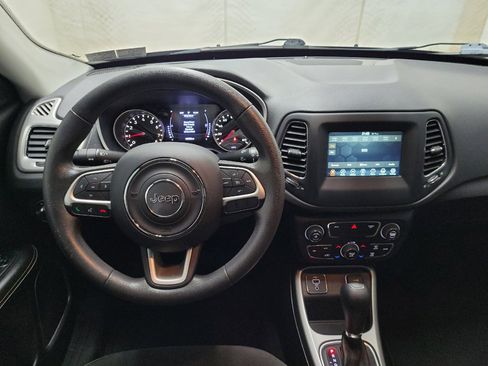 Used 2019 Jeep Compass Sport FWD image 22