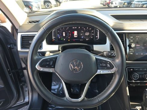 Used 2023 Volkswagen Atlas SEL image 14