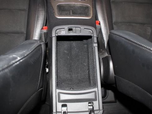 Used 2019 Jeep Grand Cherokee Altitude AWD/4WD image 31