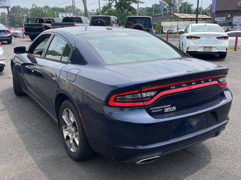 Used 2016 Dodge Charger SE w/ Popular Equipment Group AWD/4WD image 3