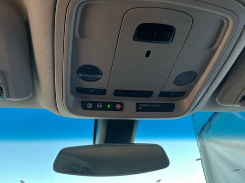 Used 2019 Cadillac XTS Luxury image 26