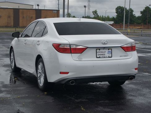 Used 2015 Lexus ES 350 w/ Luxury Package FWD image 15