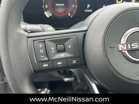 New 2026 Nissan Kicks SV image 25