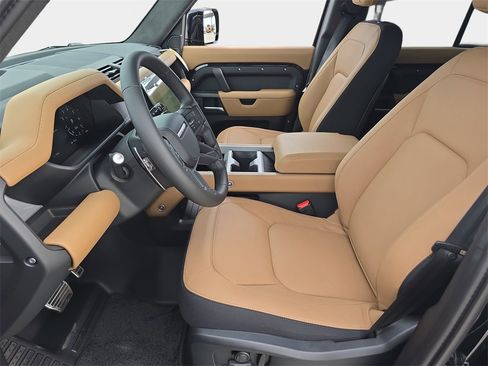 New 2026 Land Rover Defender 110 V8 image 15