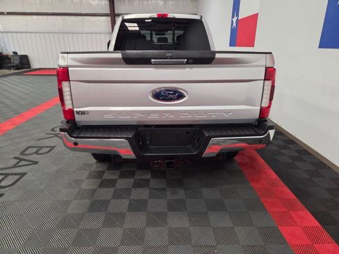 Used 2019 Ford F250 Lariat w/ Lariat Ultimate Package image 13