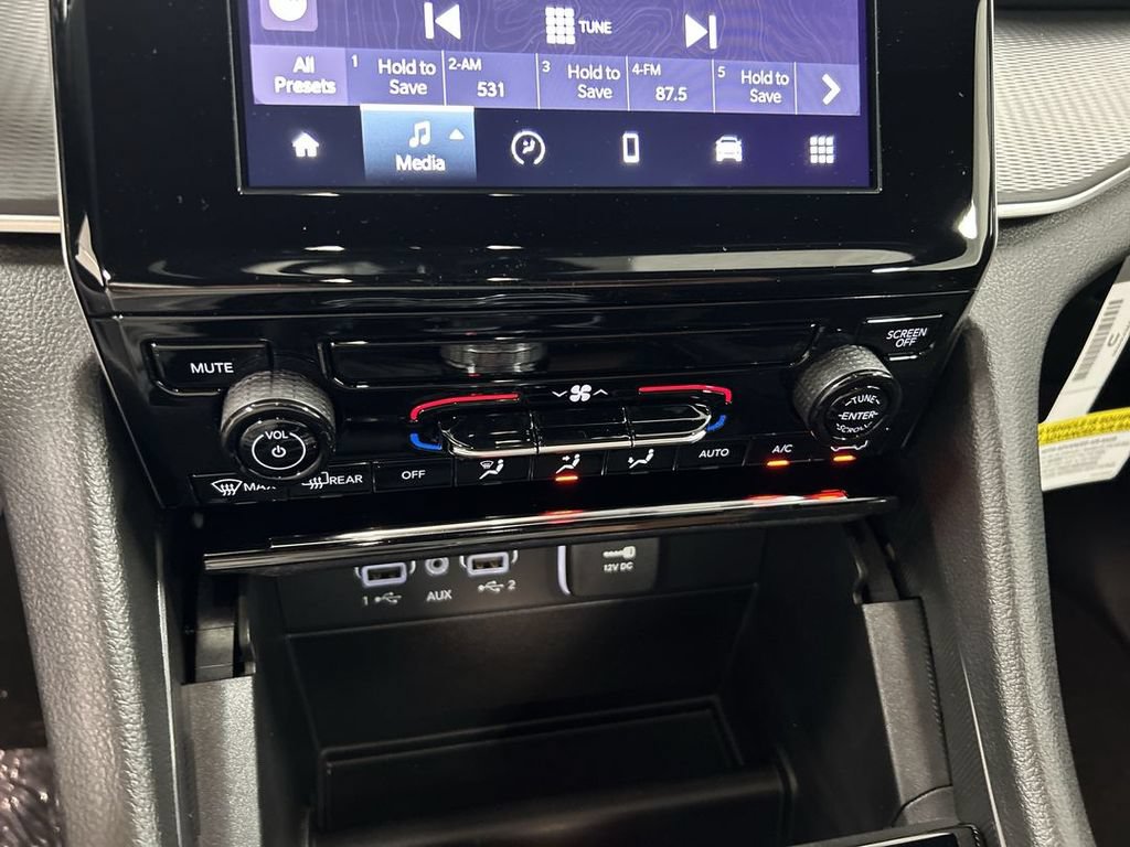 New 2026 Jeep Grand Cherokee Laredo AWD/4WD image 15