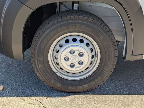 New 2025 RAM ProMaster 2500 w/ Convenience Group image 9