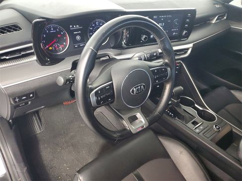 Used 2021 Kia K5 GT-Line image 10