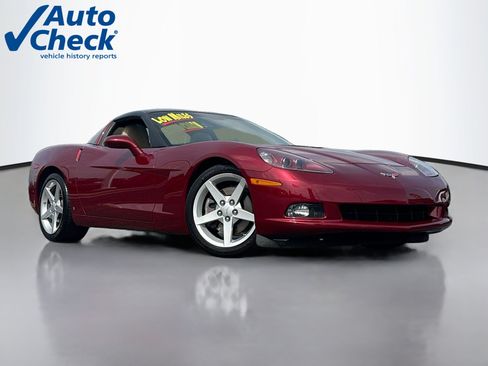 Used 2007 Chevrolet Corvette Coupe w/ Preferred Equipment Group RWD image 1