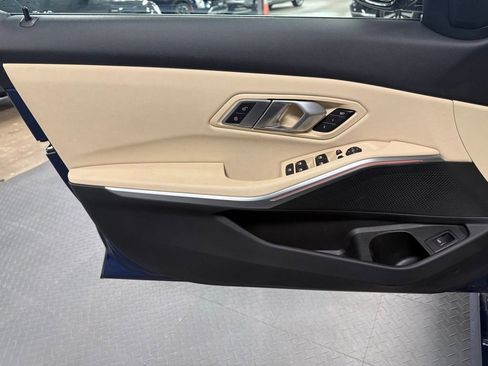 Used 2021 BMW 330i xDrive Sedan w/ Convenience Package image 8