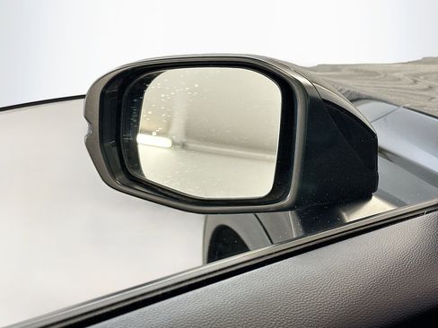 Used 2023 Honda HR-V LX image 16