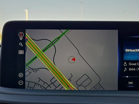 Used 2021 Lexus RX 350L FWD w/ Premium Package image 13