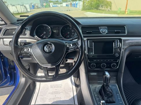Used 2016 Volkswagen Passat 1.8T SE w/ Lighting Package (P06) image 13