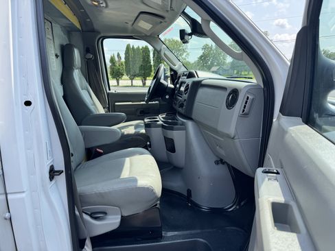 Used 2023 Ford E-350 and Econoline 350 Super Duty w/ Driver's Safety Package RWD image 14