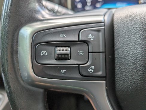 Used 2024 Chevrolet Silverado 2500 LT AWD/4WD image 32