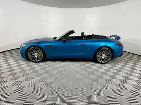 Used 2023 Mercedes-Benz SL 63 AMG 4MATIC w/ Driver Assistance Package image 3