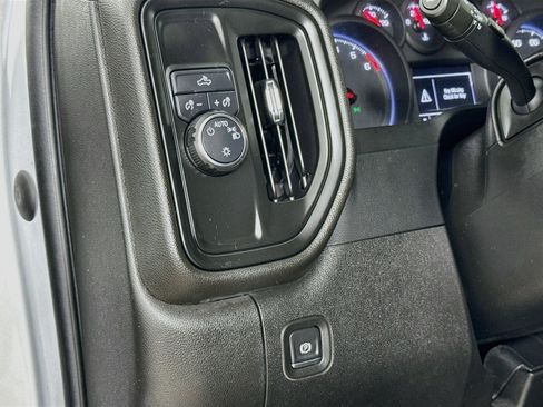 Used 2022 Chevrolet Silverado 1500 Custom RWD image 12