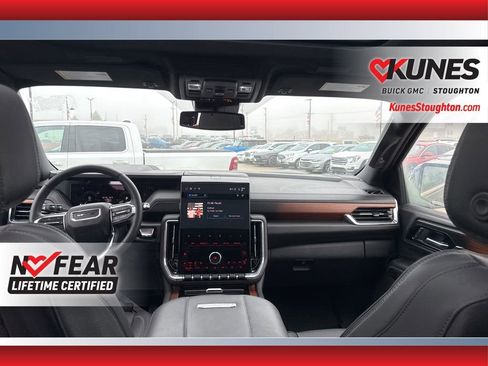 Used 2025 GMC Yukon Denali image 36