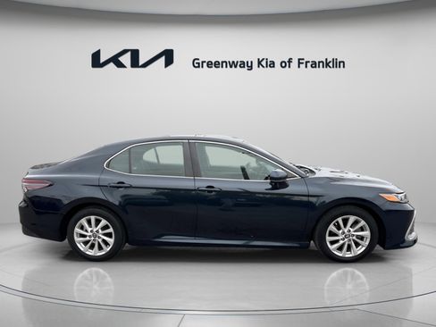 Used 2021 Toyota Camry LE image 8