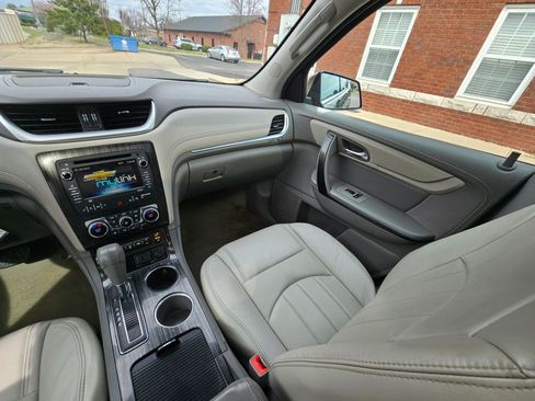 Used 2016 Chevrolet Traverse LTZ image 29