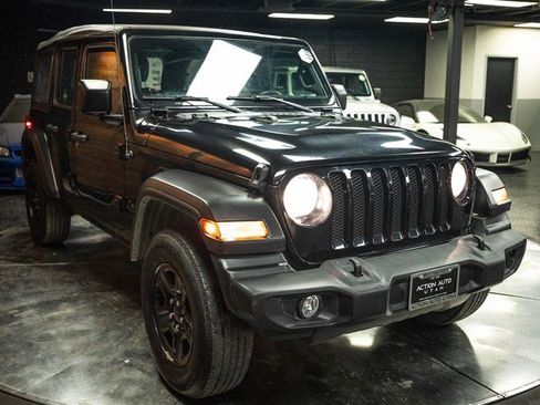 Used 2023 Jeep Wrangler Unlimited Sport AWD/4WD image 5