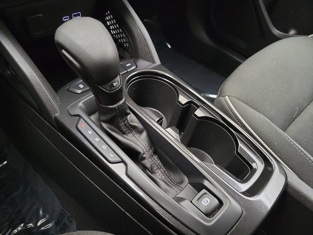 Used 2025 Chevrolet TrailBlazer LT AWD/4WD image 17