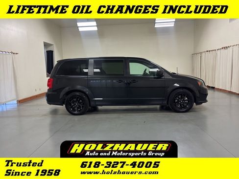 Used 2019 Dodge Grand Caravan GT FWD image 1