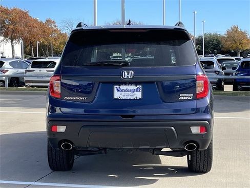Certified 2021 Honda Passport Touring image 5