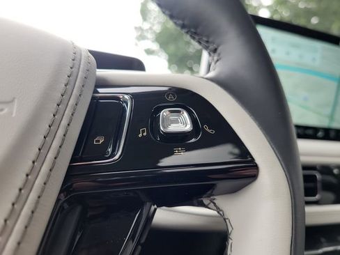 New 2025 Lincoln Aviator Reserve image 20