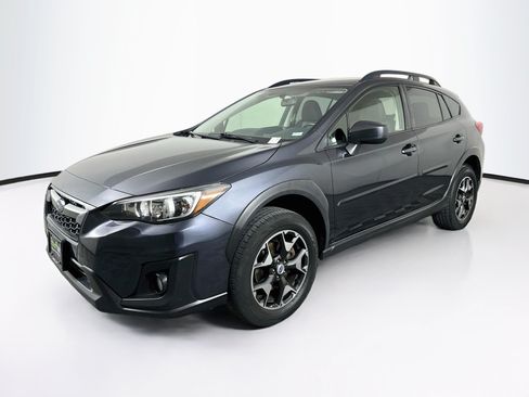 Used 2018 Subaru Crosstrek 2.0i Premium AWD/4WD image 3