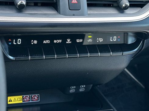 Used 2023 Lexus UX 250h FWD w/ Accessory Package (Z2) image 18