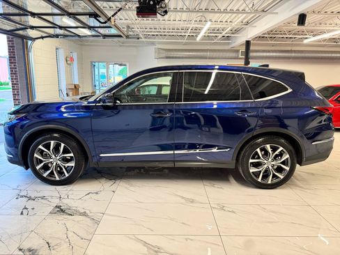 Used 2023 Acura MDX SH-AWD w/ Technology Package image 8