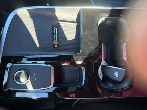 New 2026 Buick Enclave Preferred w/ Power Package image 25