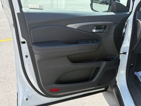 Certified 2024 Honda Ridgeline RTL image 47